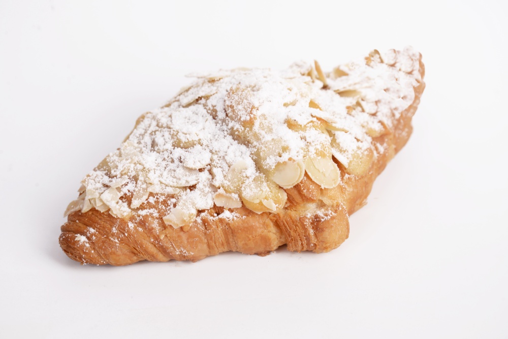 круассан миндальный