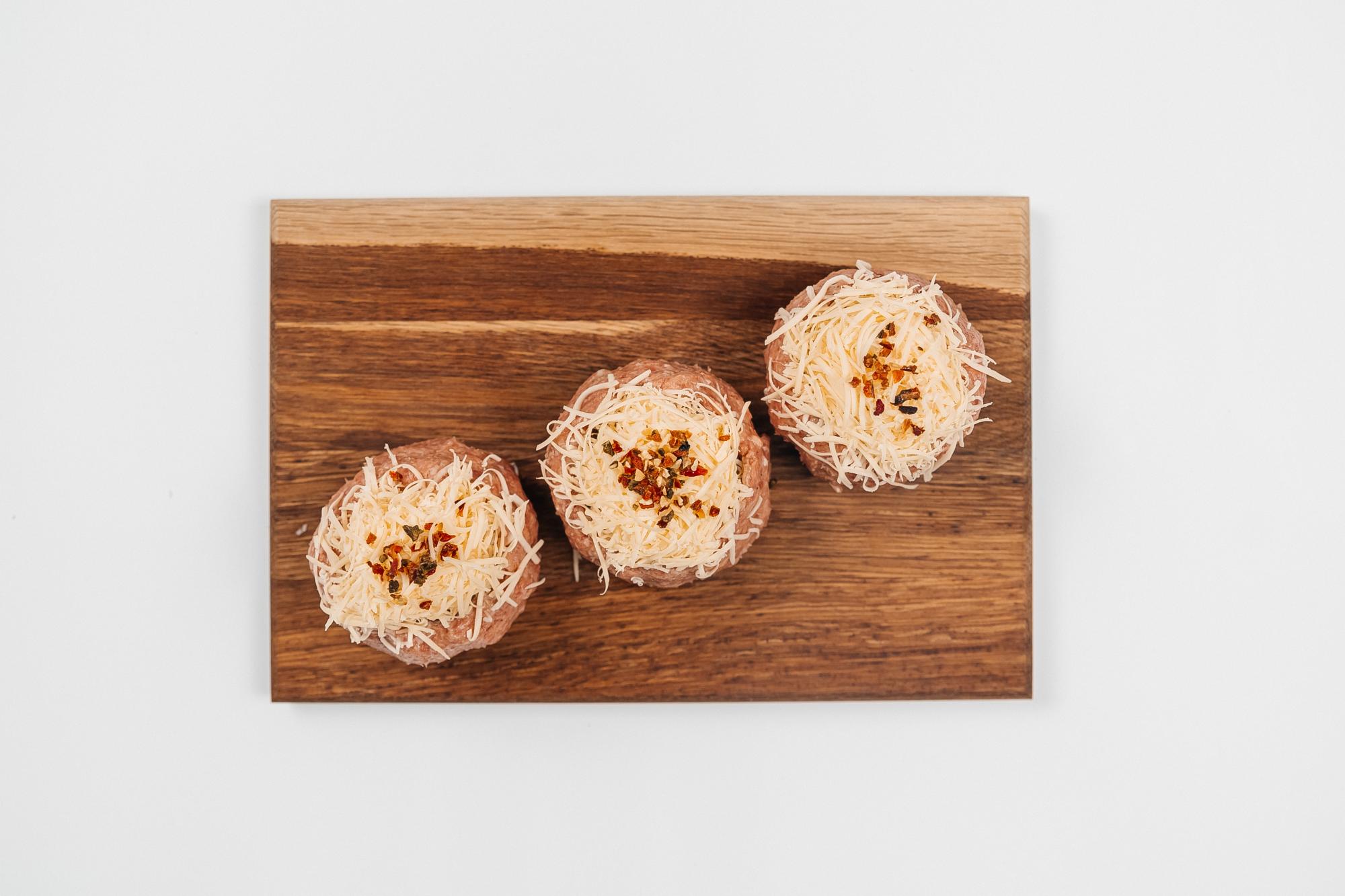 ватрушка мясная